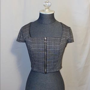 Wild Fable Houndstooth Crop Top